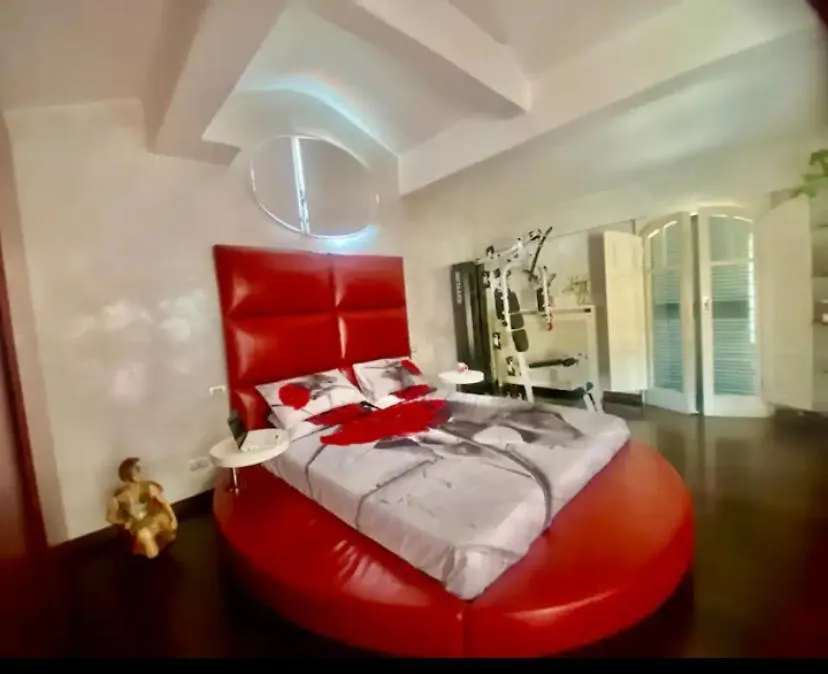 Apartment Ave Roma Suite Italy