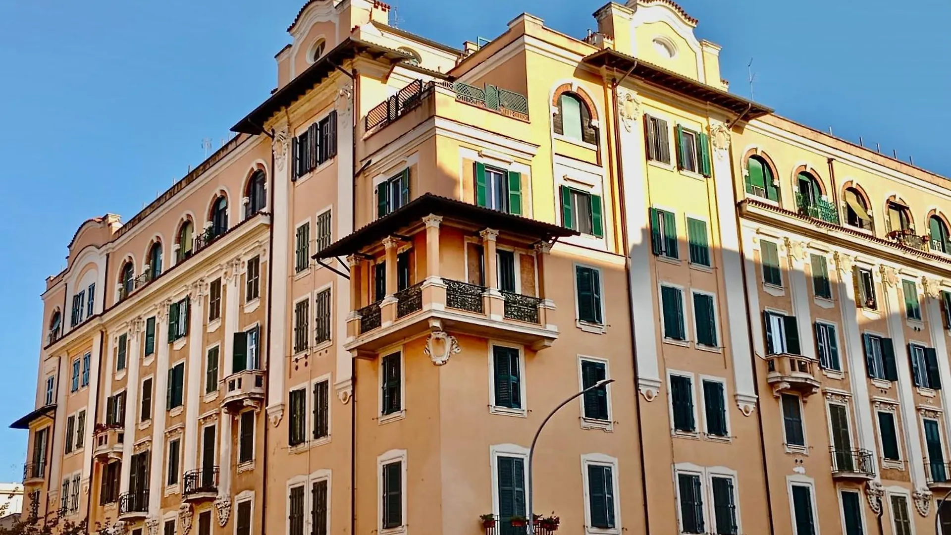 Ave Roma Suite Apartment